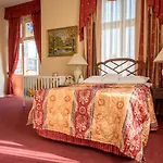 Hotel apartamentowy Pałac