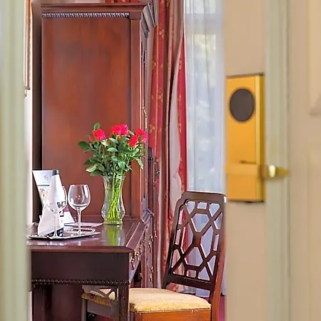 Apartahotel Palac Bielawa (Dzierzoniow)