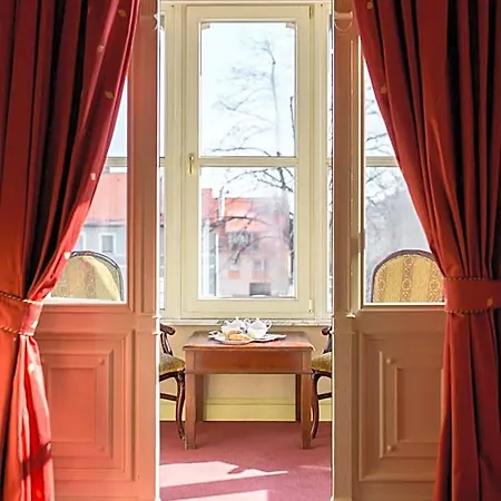 Palac 4* Bielawa (Dzierzoniow)