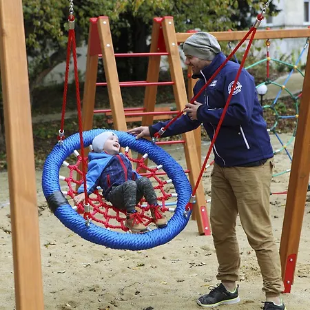 Palac 公寓式酒店 4*