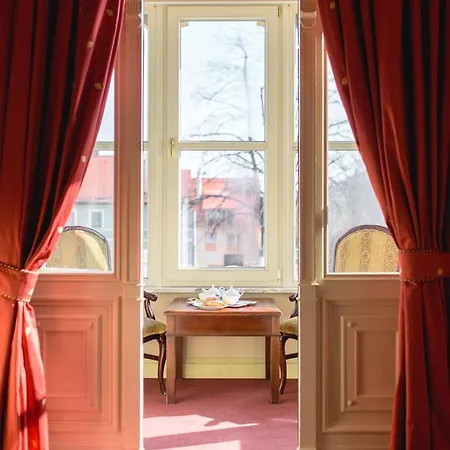 公寓式酒店 Palac 4*